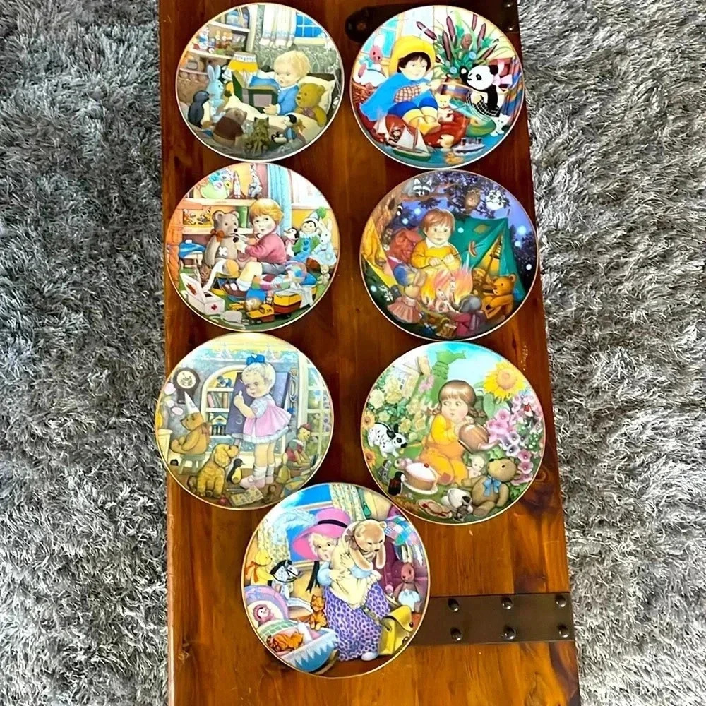 Vintage Carol Lawson (limited edition) fine porcelain plates bundle of 7